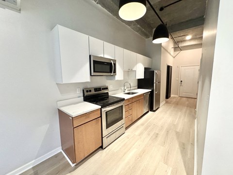 Floor plan for 1 bed, 1 bath, 618 sqft